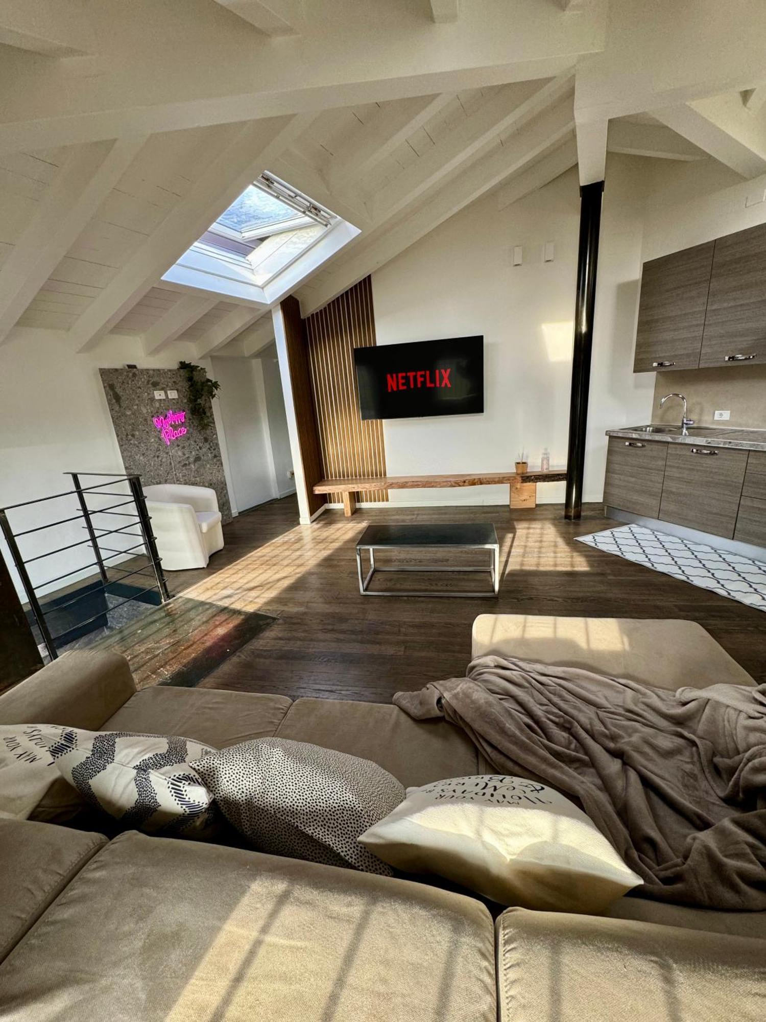 Bridge Apt Brescia - Netflix - Wifi Eksteriør billede